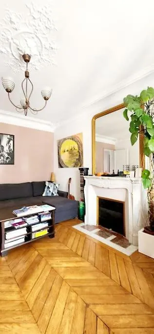 Charming Nest In Paris-Pont Cardinet Apartment