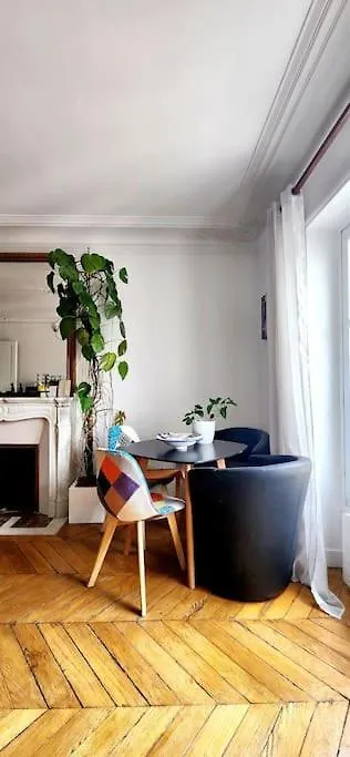 Charming Nest In Paris-Pont Cardinet Apartment